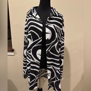 PrettyLittleThing Black and White Cardigan